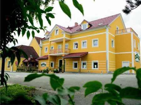 Dorfwirt Ξενοδοχείο Sankt Marein bei Graz Εξωτερικό φωτογραφία